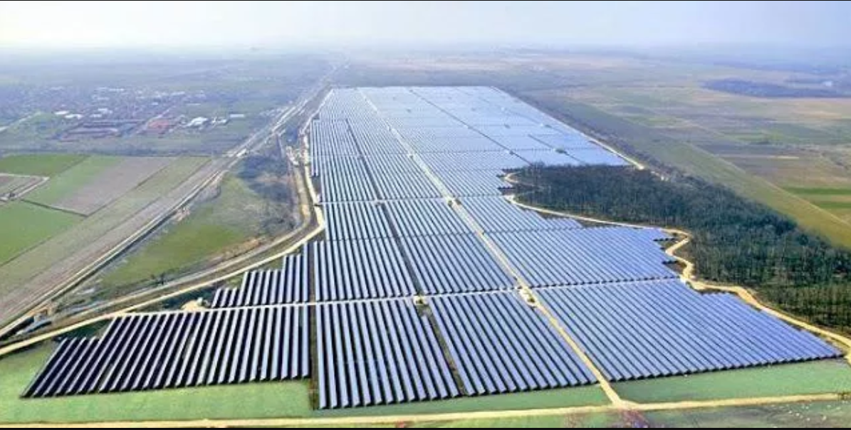 Energia de usinas solares supera termelétricas à carvão no Brasil - REVISTA  FROTA &amp; MERCADO